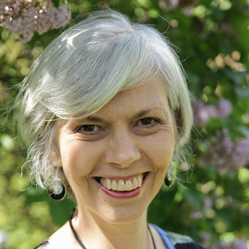 A portrait of the author Jess Ryder